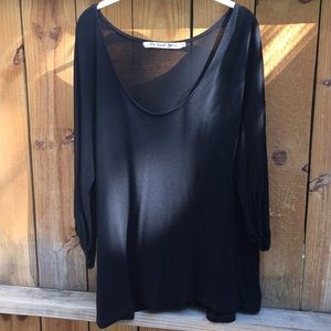 Black Michael Stars 3/4 sleeve top. WORN TWICE! OS